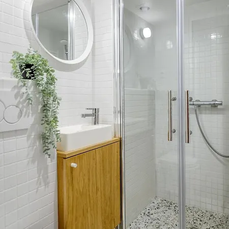 Les De Montmartre - Secret Courtyard Lejlighed Paris