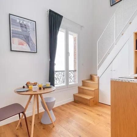 Apartment Les De Montmartre - Secret Courtyard