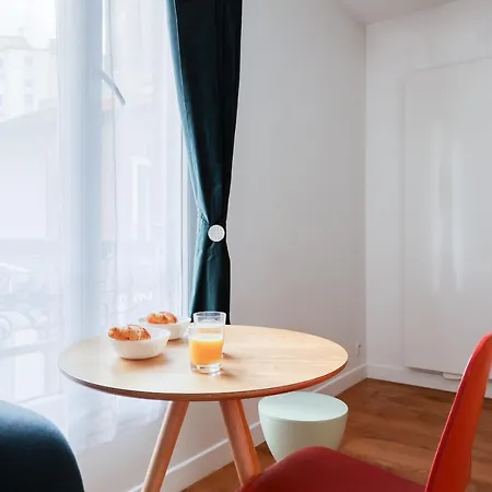 Apartment Les De Montmartre - Secret Courtyard