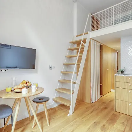 Les De Montmartre - Secret Courtyard Apartment *